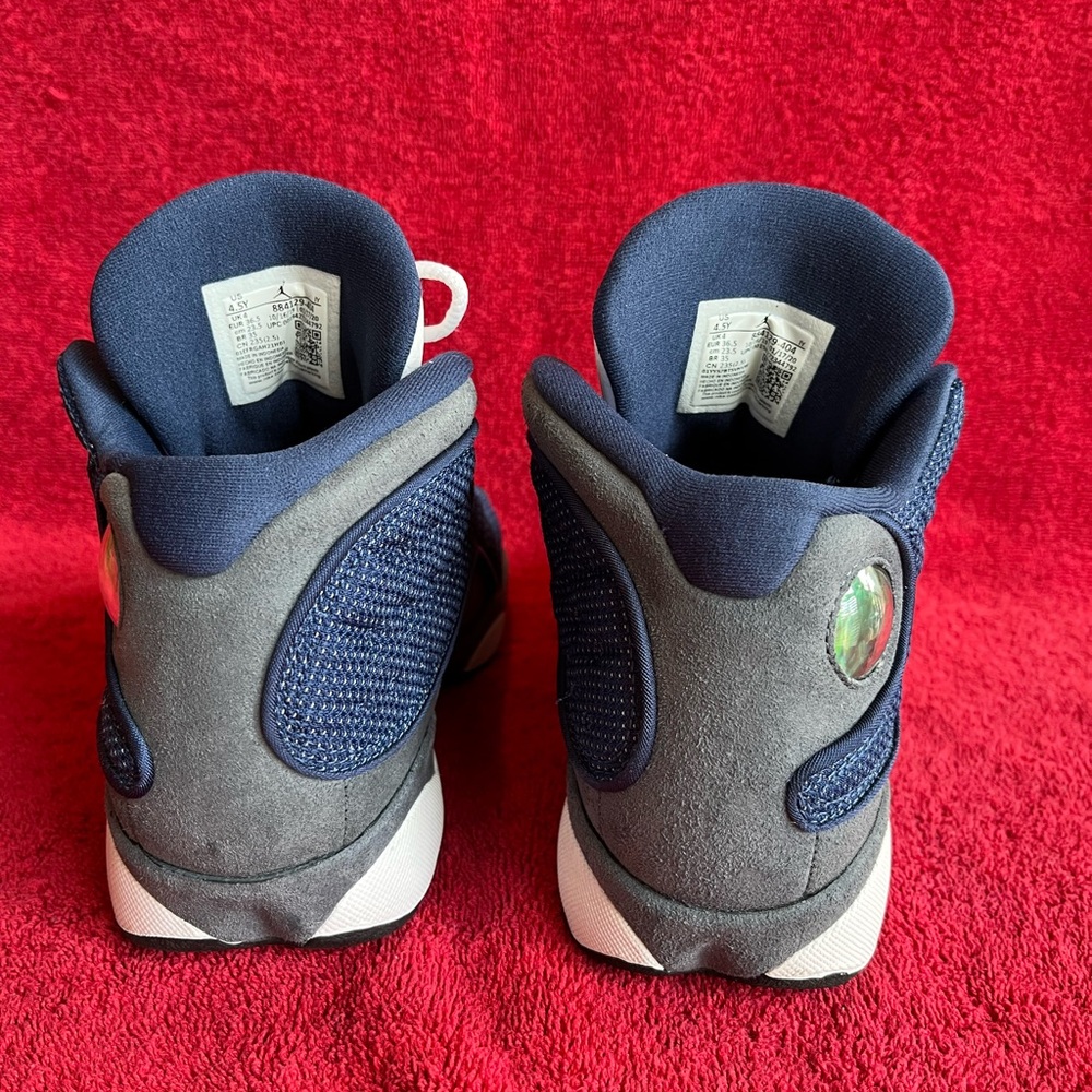 Youth Air Jordan Retro 13 - Picture 5 of 11